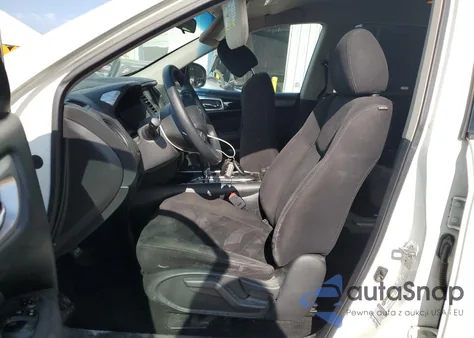 2015 Nissan Pathfinder S z USA, uszkodzony, nr VIN 5N1AR2MN9FC613510